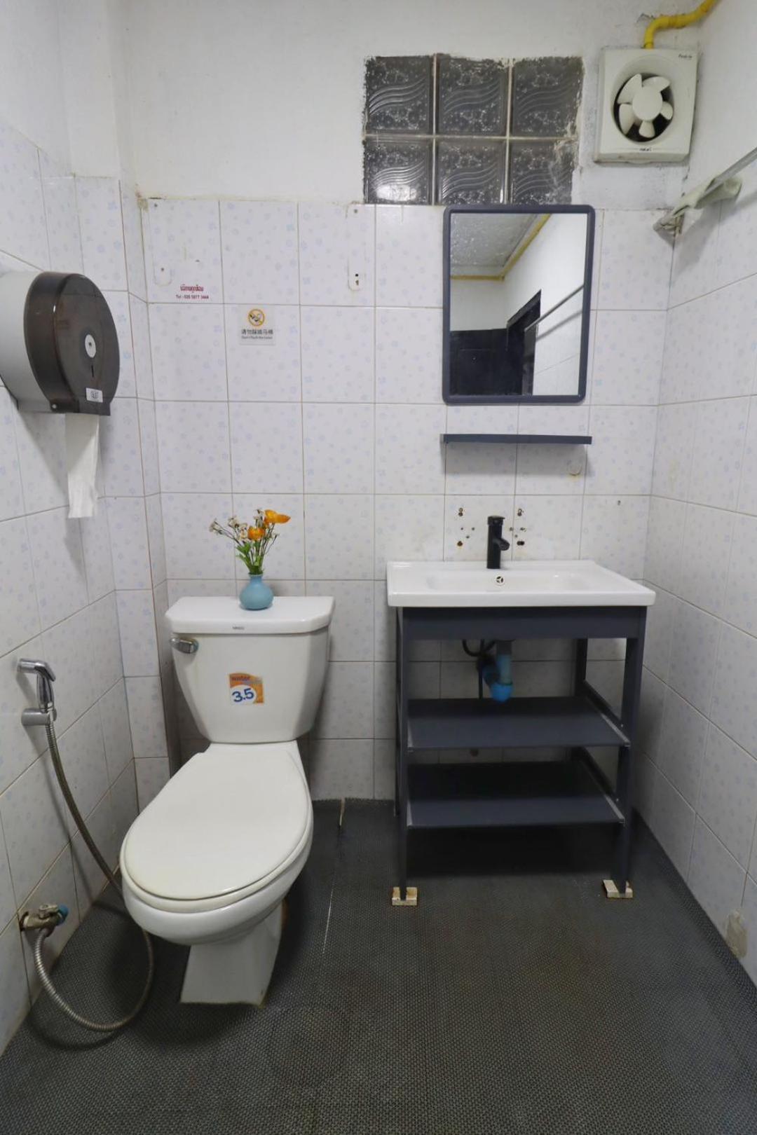 לואנג פרבאנג Lucky Hostel מראה חיצוני תמונה